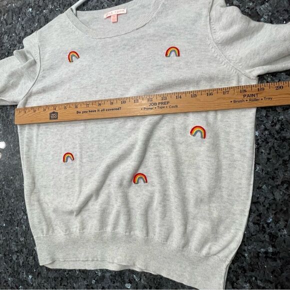 Lisa Todd Gray Sweater with Rainbow Embroidery Size M – 100% Cotton - Picture 6 of 8